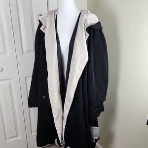 Black and Cream Hooded Trench Coat Faux Silk NWT Size 24W Single Button